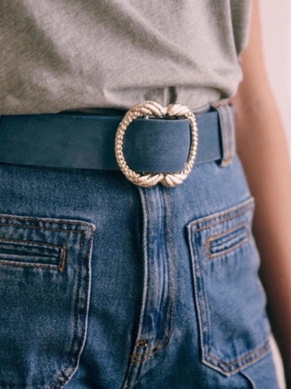 SEZANE Classic Blue Suede Leather Artemis Belt w/ Engraved Gold Brass Buckle - Picture 3 of 14